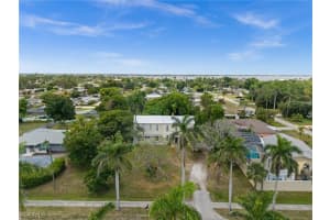 12430 McGregor Boulevard, Fort Myers, FL 33919 Sold 02/27/26