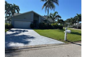 8860 Banyan Cove Circle, Fort Myers, FL 33919 - MLS#2026009042
