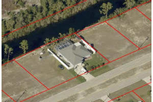 303 Wilmington Parkway, Cape Coral, FL 33993 - MLS#2026009044