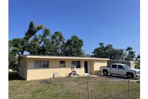 1160 Sumter Dr, Fort Myers