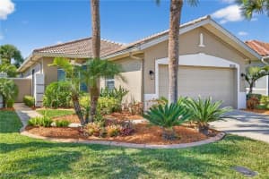 9356 Trieste Dr, Fort Myers
