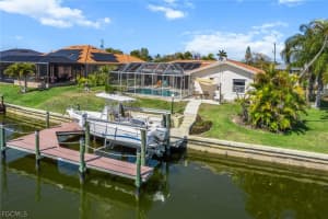 324 Kamal Parkway, Cape Coral, FL 33904 - MLS#2026009149