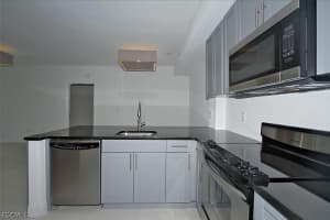 6490 Aragon Way, Fort Myers, FL 33966 - MLS#2026009160