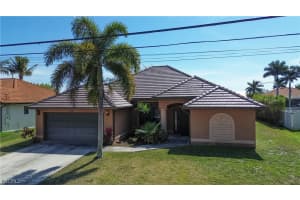 2110 38th Terrace, Cape Coral, FL 33914 - MLS#2026009193