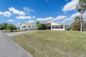 1079 Lock Lane, Moore Haven, FL 33471 - MLS#2026009254