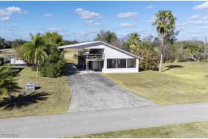 1079 Lock Lane, Moore Haven, FL 33471 - MLS#2026009254
