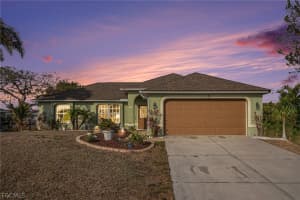 2706 Sw 3rd Pl, Cape Coral