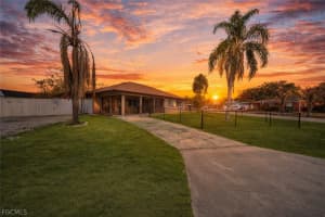 15 Willow St, Lehigh Acres