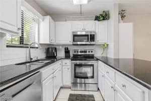 5258 Cedarbend Drive, Fort Myers, FL 33919 - MLS#2026009301