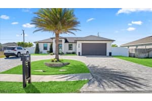 328 Tropicana Parkway, Cape Coral, FL 33909 - MLS#2026009313