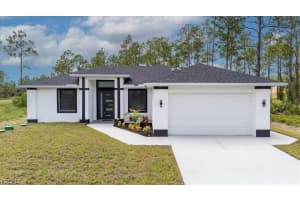 1201 Johns Ave, Lehigh Acres