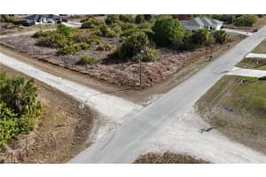 739 Cardinal Street, Lehigh Acres, FL 33974 - MLS#2026009327
