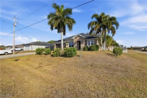 1921 20th Street, Cape Coral, FL 33993 - MLS#2026009341