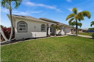 410 Se 20th Ct, Cape Coral 410 Se 20th Ct, Cape Coral