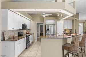 410 20th Court, Cape Coral, FL 33990 - MLS#2026009361