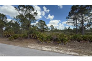 1216 Magnolia Avenue, Lehigh Acres, FL 33972 Sold 05/21/26