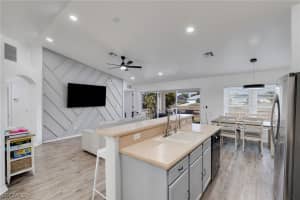 1707 3rd Street, Cape Coral, FL 33991 - MLS#2026009371