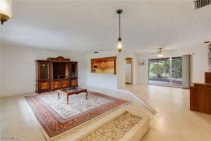 4220 Woodbrier Drive, Fort Myers, FL 33905 - MLS#2026009391