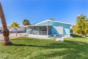 2371 Baybreeze St, St James City 2371 Baybreeze St, St James City