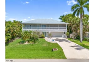 647 Coral Drive, Cape Coral, FL 33904 - MLS#2026009490