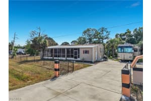 2425 Case Lane, North Fort Myers, FL 33917 - MLS#2026009501