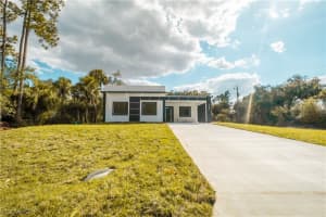 3304 15th Street, Lehigh Acres, FL 33972 - MLS#2026009529