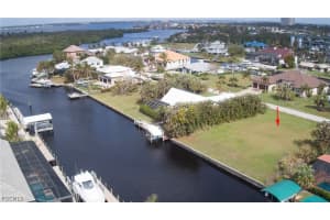 126 Montrose Drive, Fort Myers, FL 33919 - MLS#2026009622