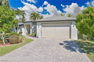 6905 Highland Park Circle, Fort Myers, FL 33966 - MLS#2026009631