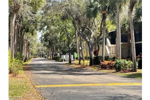 4070 Looking Glass Lane, Naples, FL 34112 - MLS#2026009632