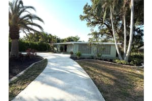 1354 Stadler Drive, Fort Myers, FL 33901 - MLS#2026009648