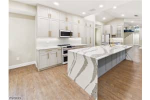 6840 Hendry Creek Drive, Fort Myers, FL 33908 - MLS#2026009655