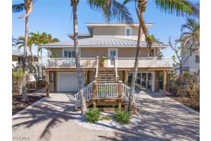 921 Prescott Street, Fort Myers Beach, FL 33931 - MLS#2026009675