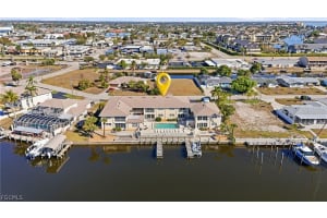 1714 Bikini Ct 104, Cape Coral