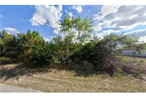 3903 14th Street, Lehigh Acres, FL 33976 - MLS#2026009742