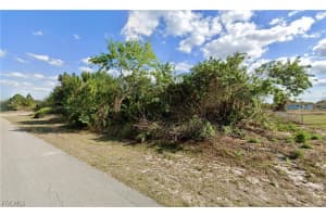 3903 14th Street, Lehigh Acres, FL 33976 - MLS#2026009742