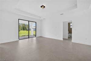 208 PEMBROKE ST Street, Lehigh Acres, FL 33974 - MLS#2026009771