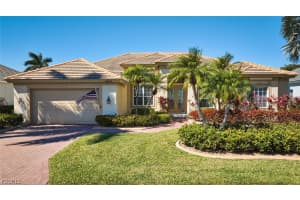 16272 Edgemont Dr, Fort Myers