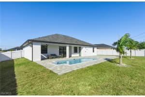 922 8th Terrace, Cape Coral, FL 33993 - MLS#2026009788