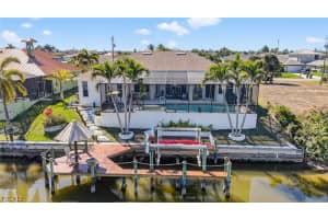 1725 29th Terrace, Cape Coral, FL 33914 - MLS#2026009856