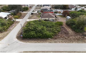 3719 15th Street, Lehigh Acres, FL 33976 - MLS#2026009869