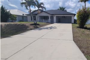 434 Picturesque Avenue, Lehigh Acres, FL 33974 - MLS#2026009884