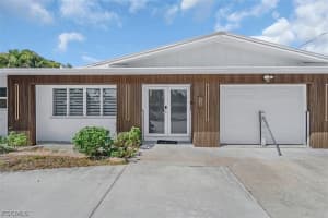 4625 Forest Glen Drive, North Fort Myers, FL 33903 - MLS#2026009897