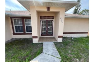 4005 1st Street, Lehigh Acres, FL 33976 - MLS#2026009899