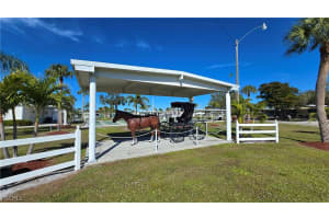 154 Overland Trail, North Fort Myers, FL 33917 - MLS#2026009930