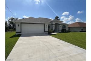 410 1st Terrace, Cape Coral, FL 33990 - MLS#2026010072