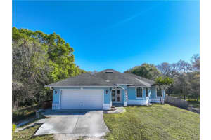360 18th Street, Naples, FL 34120 Sold 04/13/26