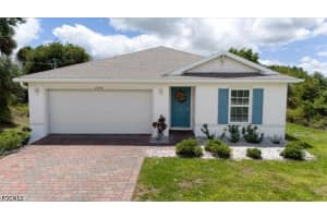 2004 Jeronimo Road, Labelle, FL 33935 - MLS#2026010110