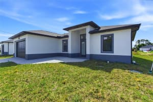 2915 24th Street, Lehigh Acres, FL 33976 - MLS#2026010149