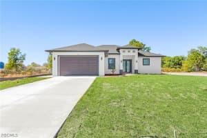 752 Crystal Avenue, Lehigh Acres, FL 33974 - MLS#2026010201