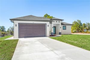 752 Crystal Avenue, Lehigh Acres, FL 33974 - MLS#2026010201